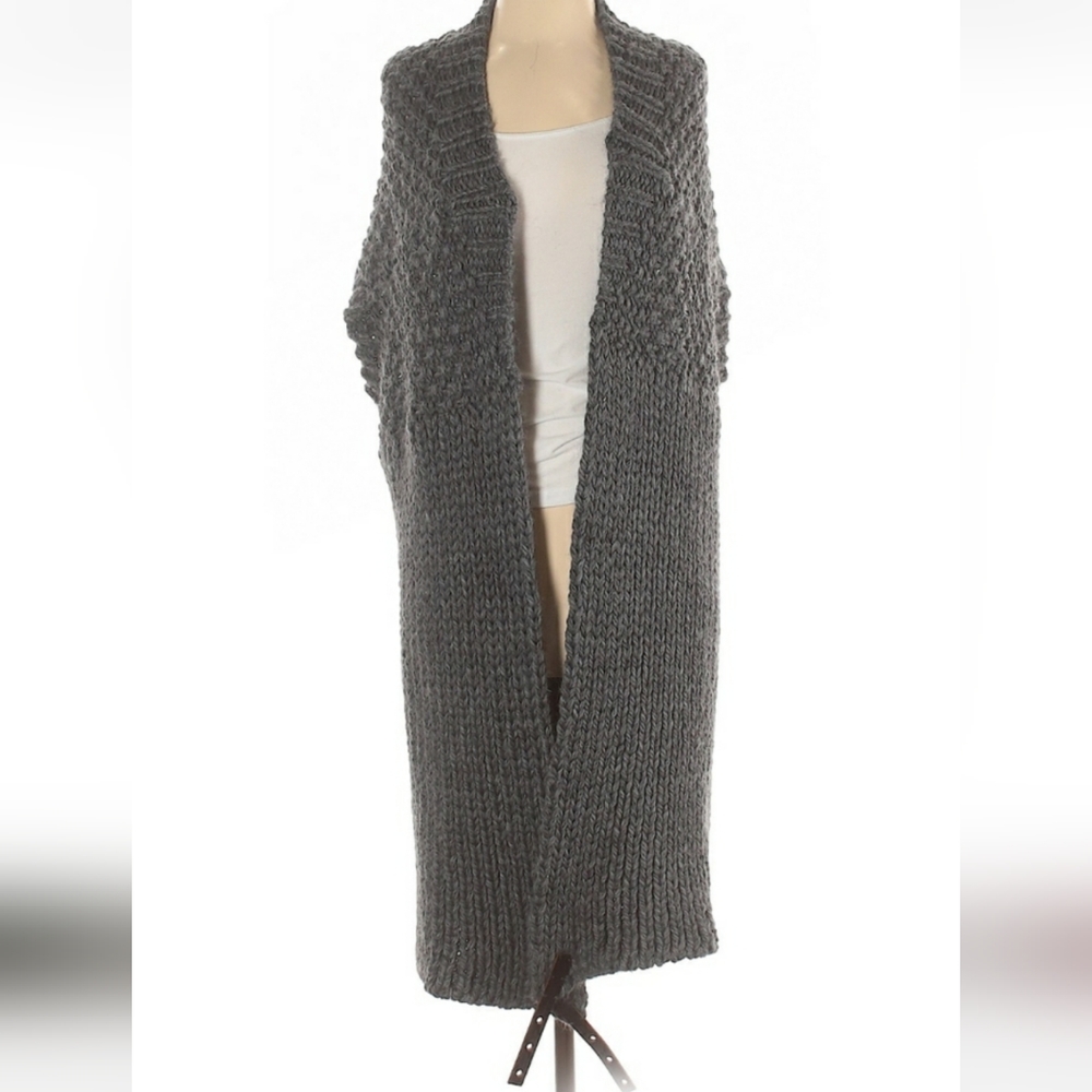 IMPROVD Sweater vest
